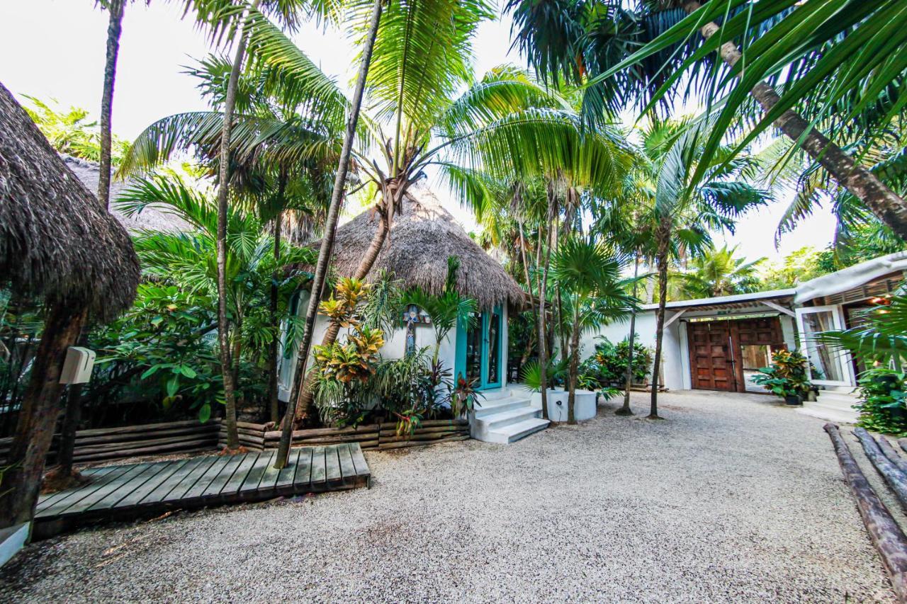 Hotel Cormoran Tulum & Cenote Buitenkant foto